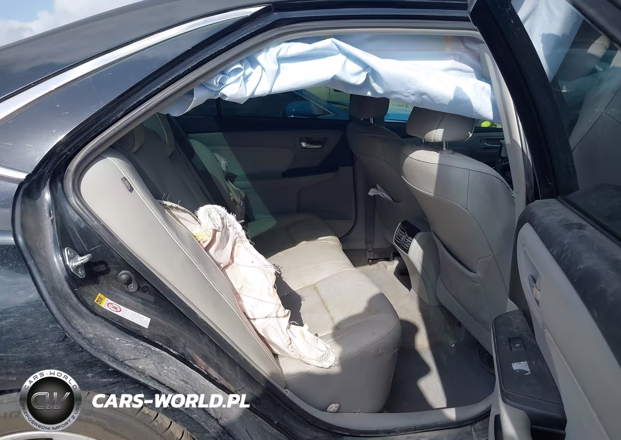 2015 Toyota Camry Hybrid Xle VIN:4T1BD1FK8FU173208 - 8