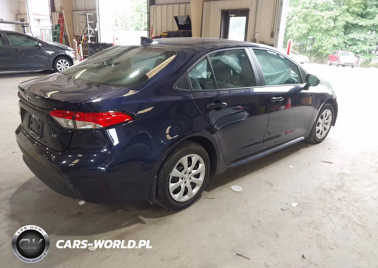 2025 Toyota Corolla Le VIN:5YFB4MDE7SP348073 - 4