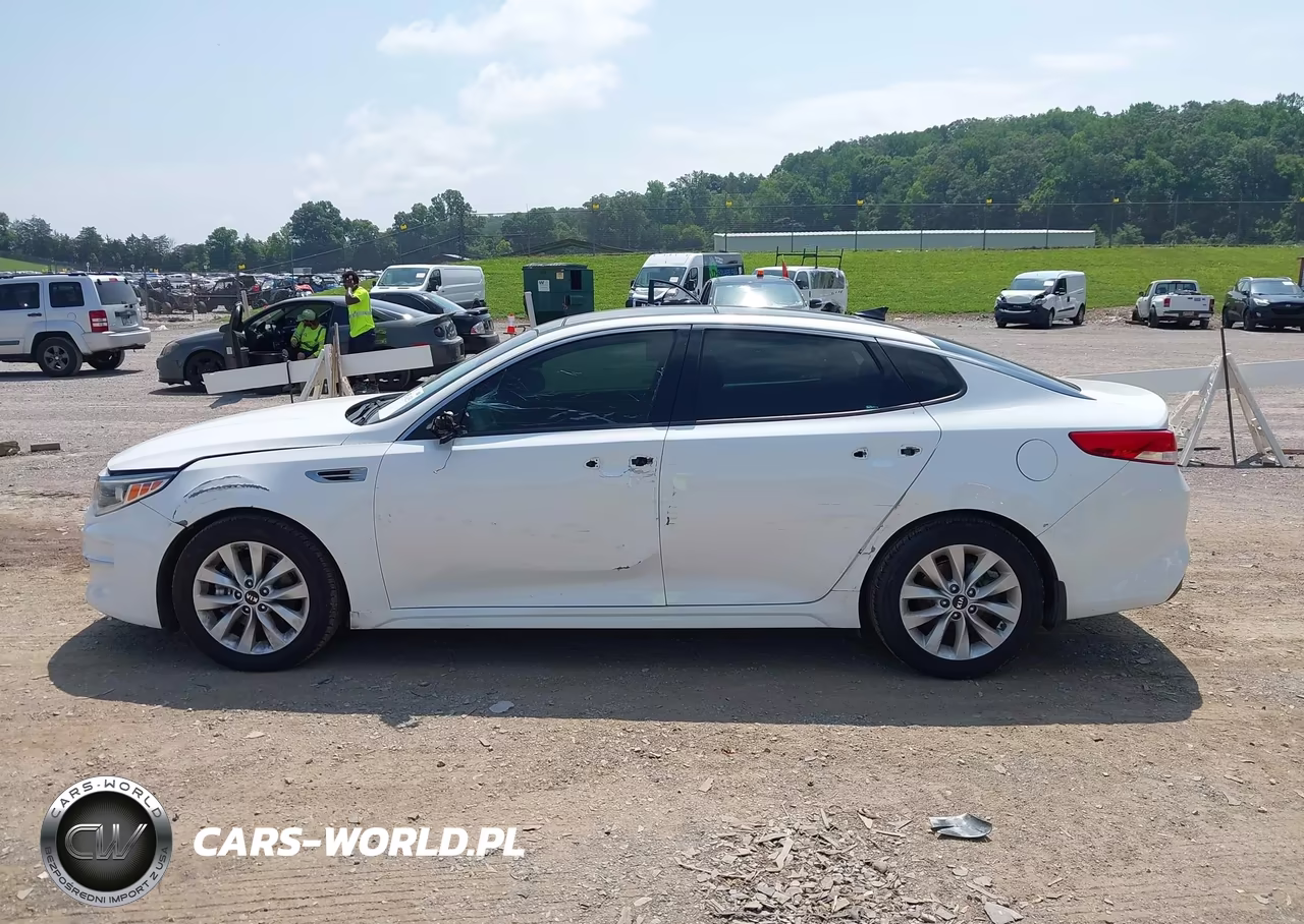 2018 Kia Optima Ex VIN:5XXGU4L31JG205679 - 14