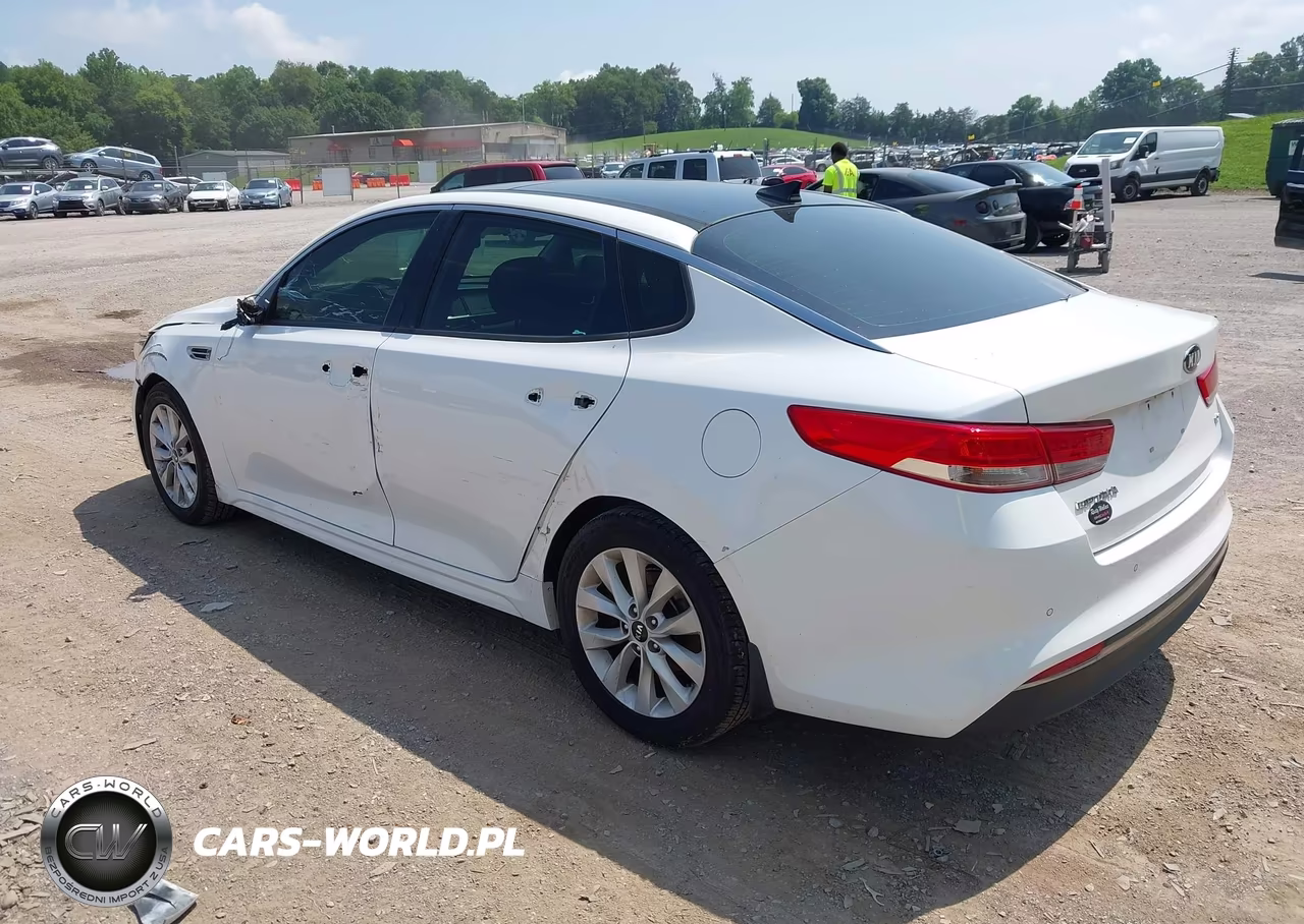 2018 Kia Optima Ex VIN:5XXGU4L31JG205679 - 3