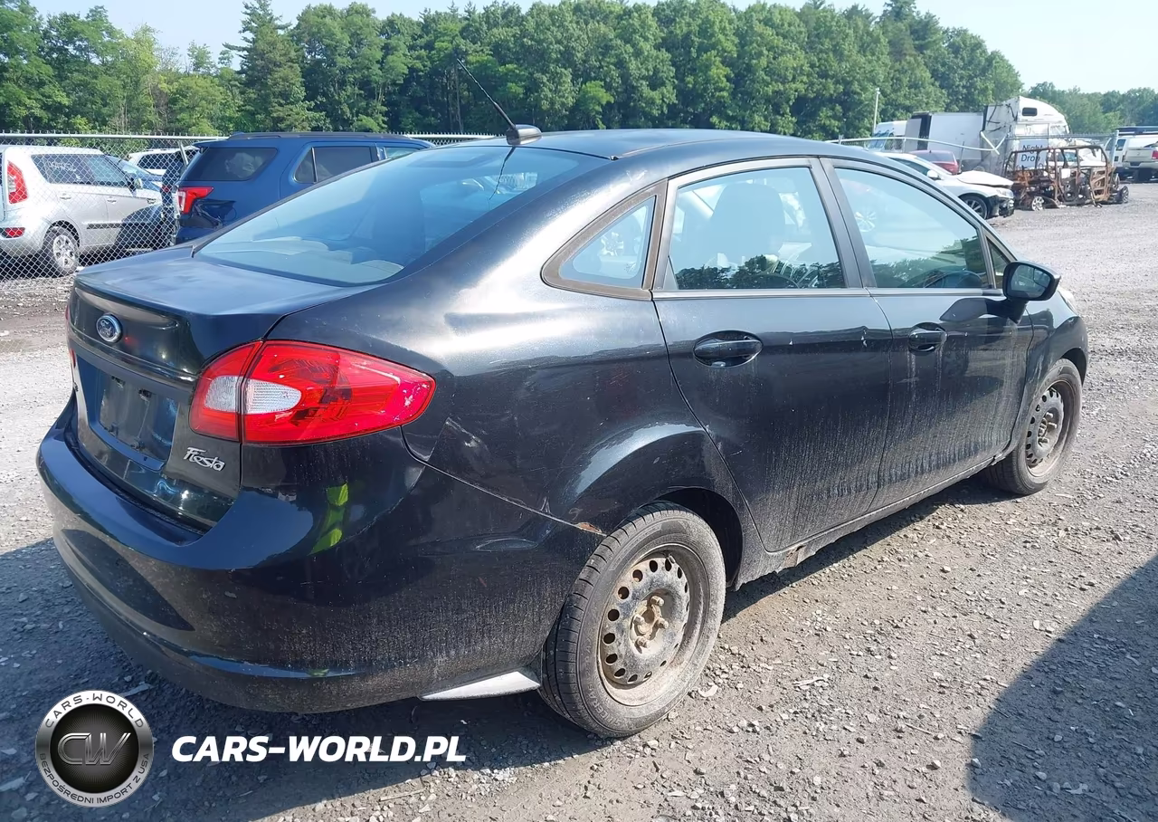 2013 Ford Fiesta Se VIN:3FADP4BJ1DM191074 - 4