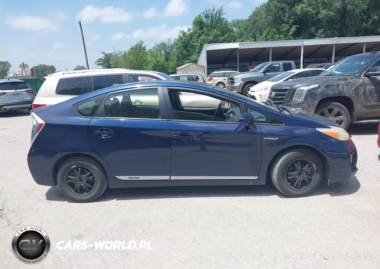 2012 Toyota Prius Three VIN:JTDKN3DU6C1558250 - 13