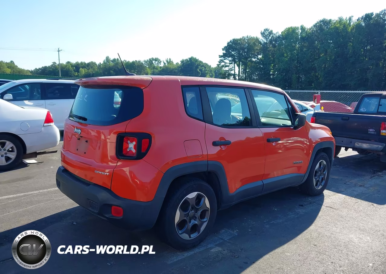 2015 Jeep Renegade Sport VIN:ZACCJAAH4FPC30986 - 4