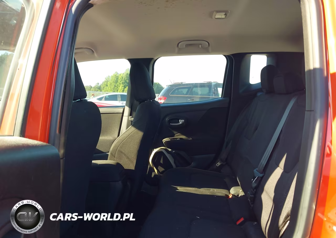 2015 Jeep Renegade Sport VIN:ZACCJAAH4FPC30986 - 8