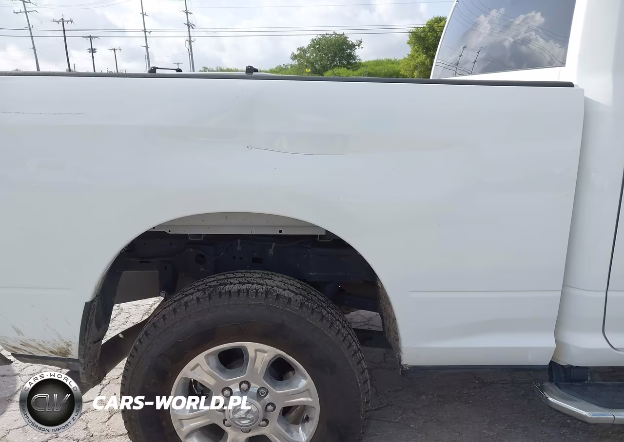 2024 Ram 2500 Big Horn 4X4 6'4 Box VIN:3C6UR5DL6RG153944 - 6