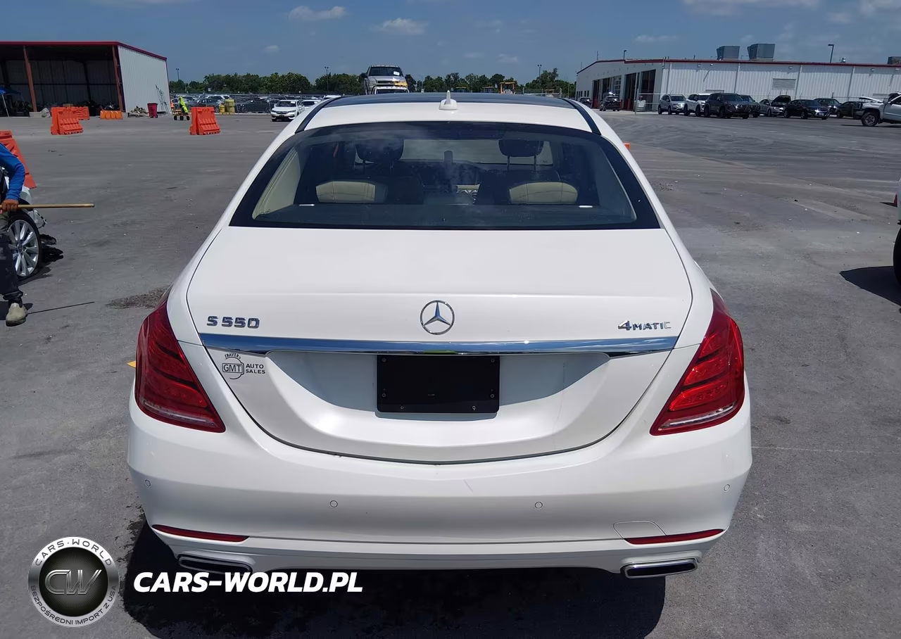 2016 Mercedes-Benz S 550 4Matic VIN:WDDUG8FBXGA214265 - 17