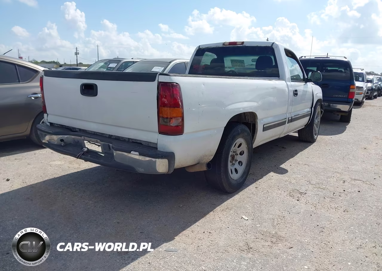 2000 Chevrolet Silverado 1500 VIN:1GCEC14W9YE333426 - 4