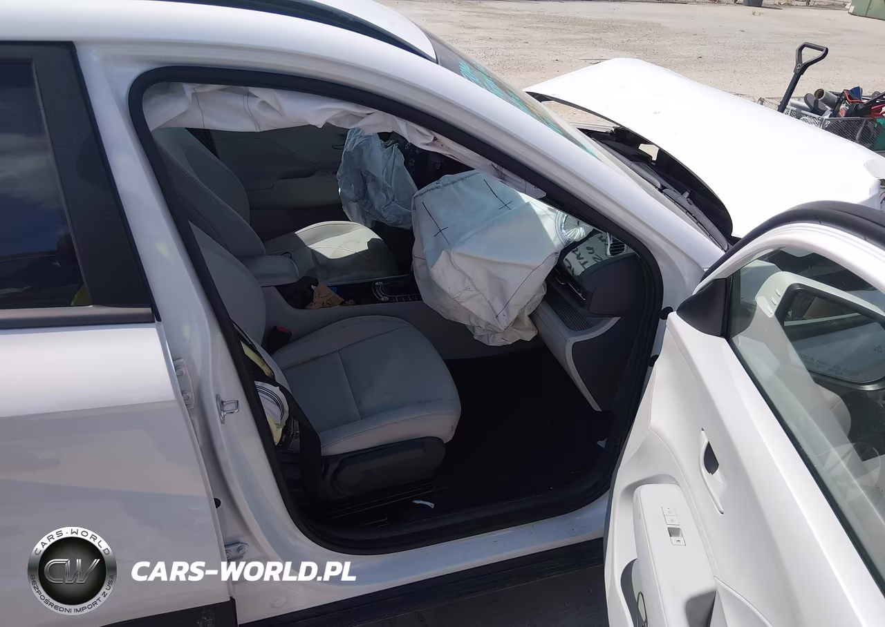 2025 Hyundai Kona Sel VIN:KM8HB3AB4SU215368 - 5
