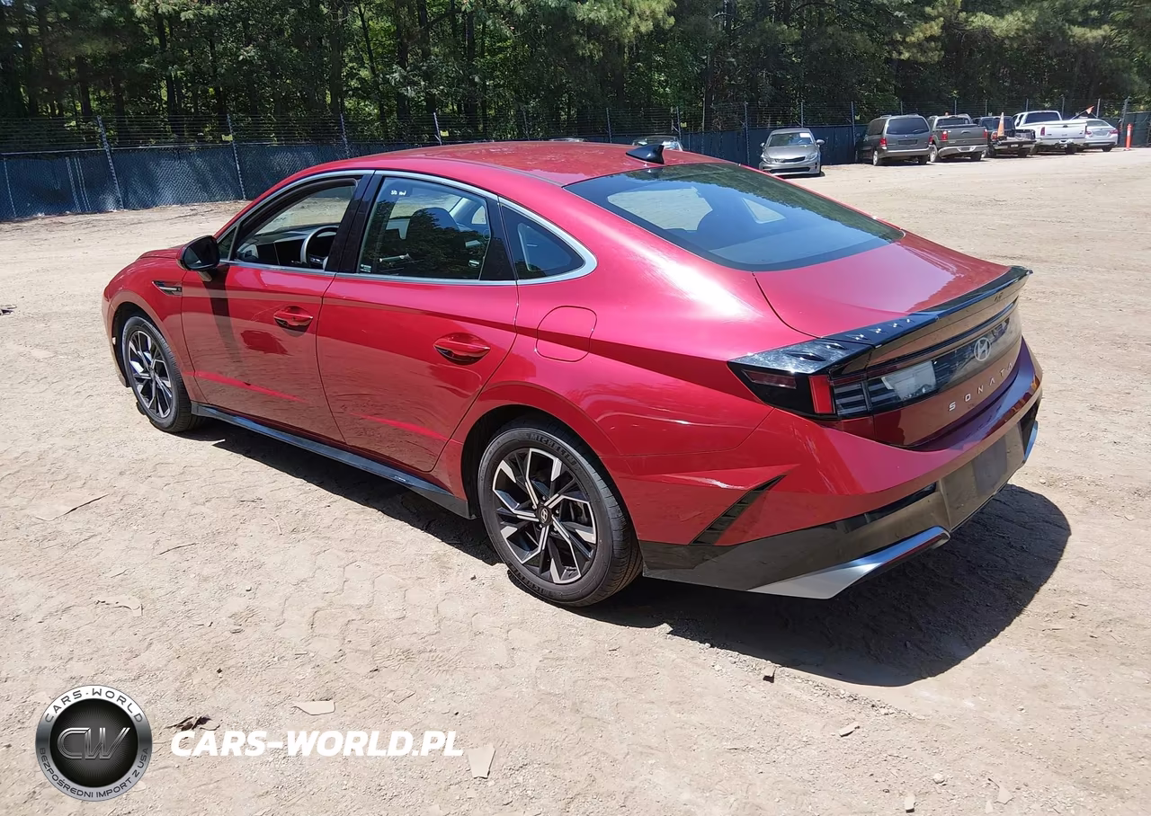 2025 Hyundai Sonata Sel VIN:KMHL64JA1SA442580 - 3