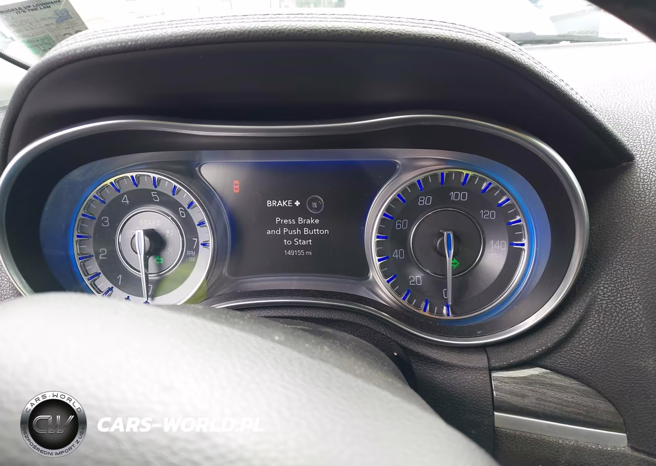 2017 Chrysler 300 Limited VIN:2C3CCAAG0HH560179 - 7