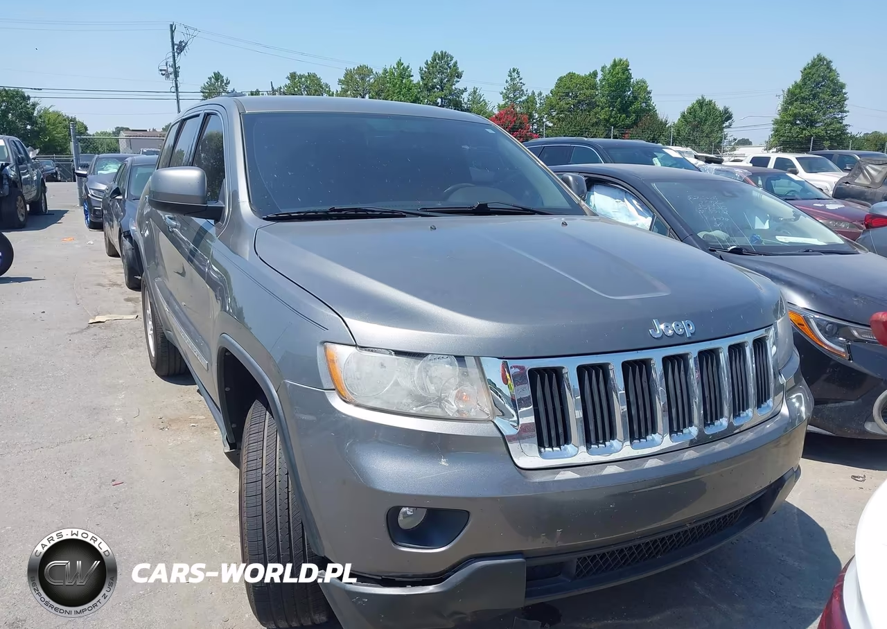 2013 Jeep Grand Cherokee Laredo VIN:1C4RJFAGXDC599724 - 12