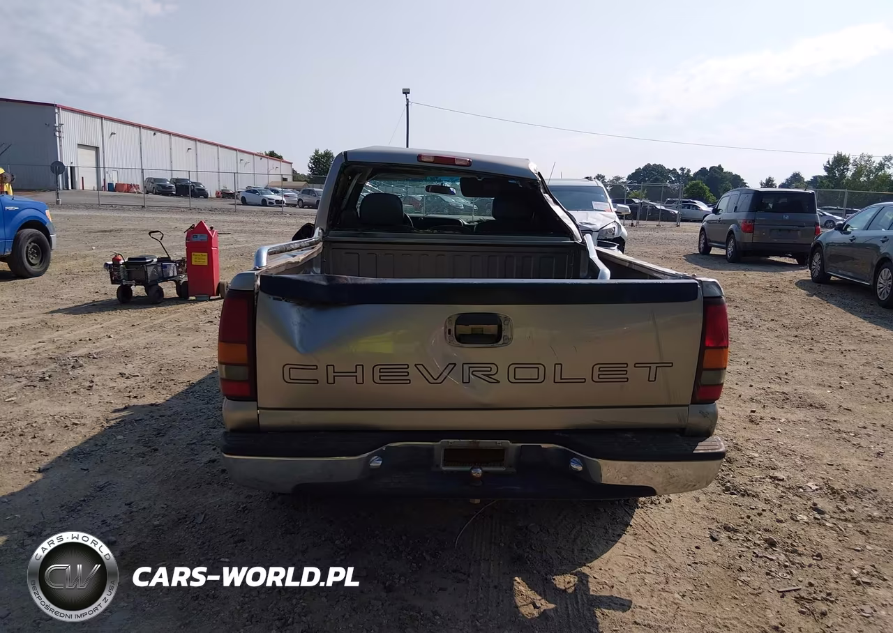 2000 Chevrolet Silverado 1500 VIN:1GCEC14V8YZ106275 - 17