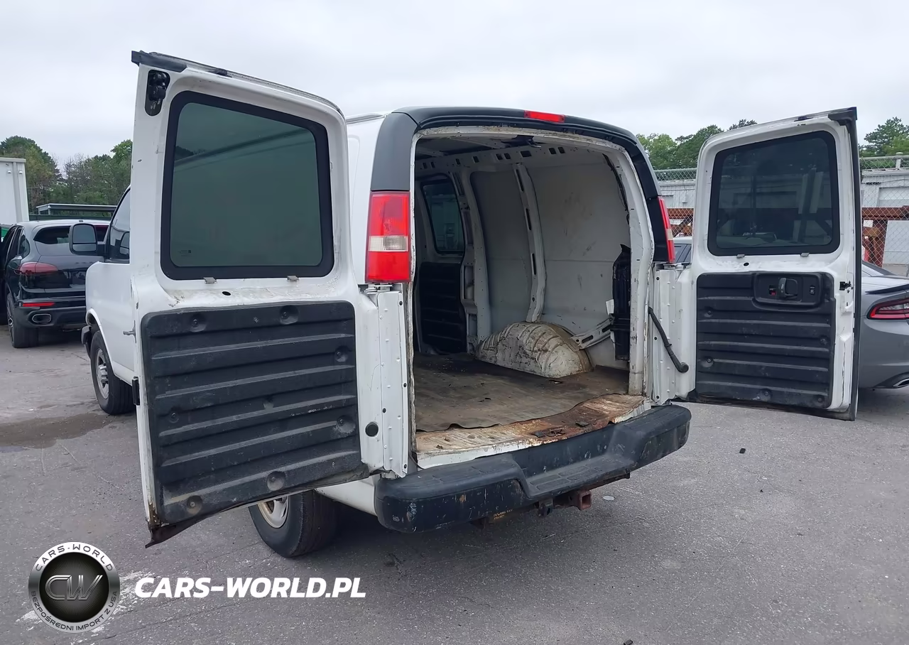 2016 Chevrolet Express 3500 Work Van VIN:1GCZGGFG6G1150019 - 3
