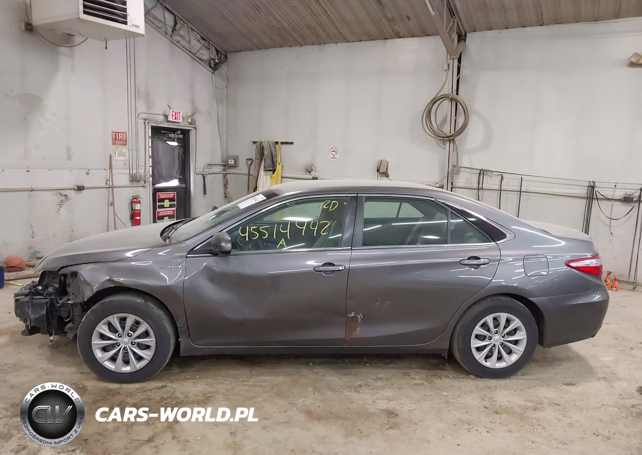2015 Toyota Camry Hybrid Le VIN:4T1BD1FK2FU171129 - 14