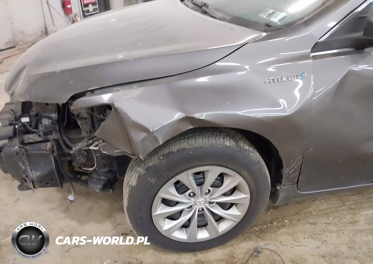 2015 Toyota Camry Hybrid Le VIN:4T1BD1FK2FU171129 - 17
