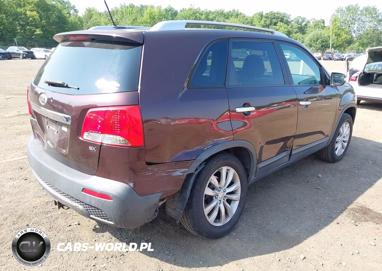 2011 Kia Sorento Ex VIN:5XYKU4A18BG008498 - 4