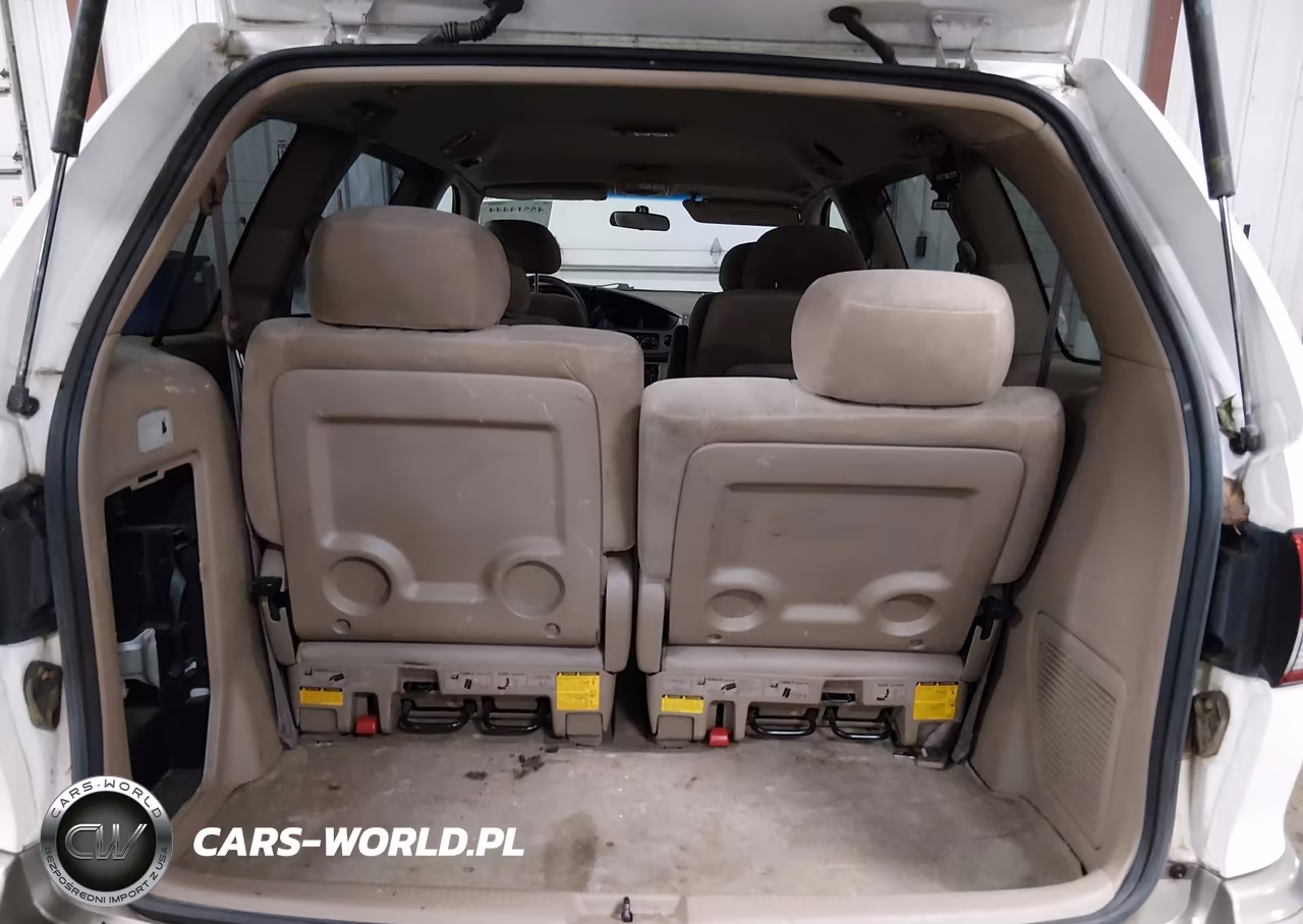 2002 Toyota Sienna Le VIN:4T3ZF13C82U425773 - 18