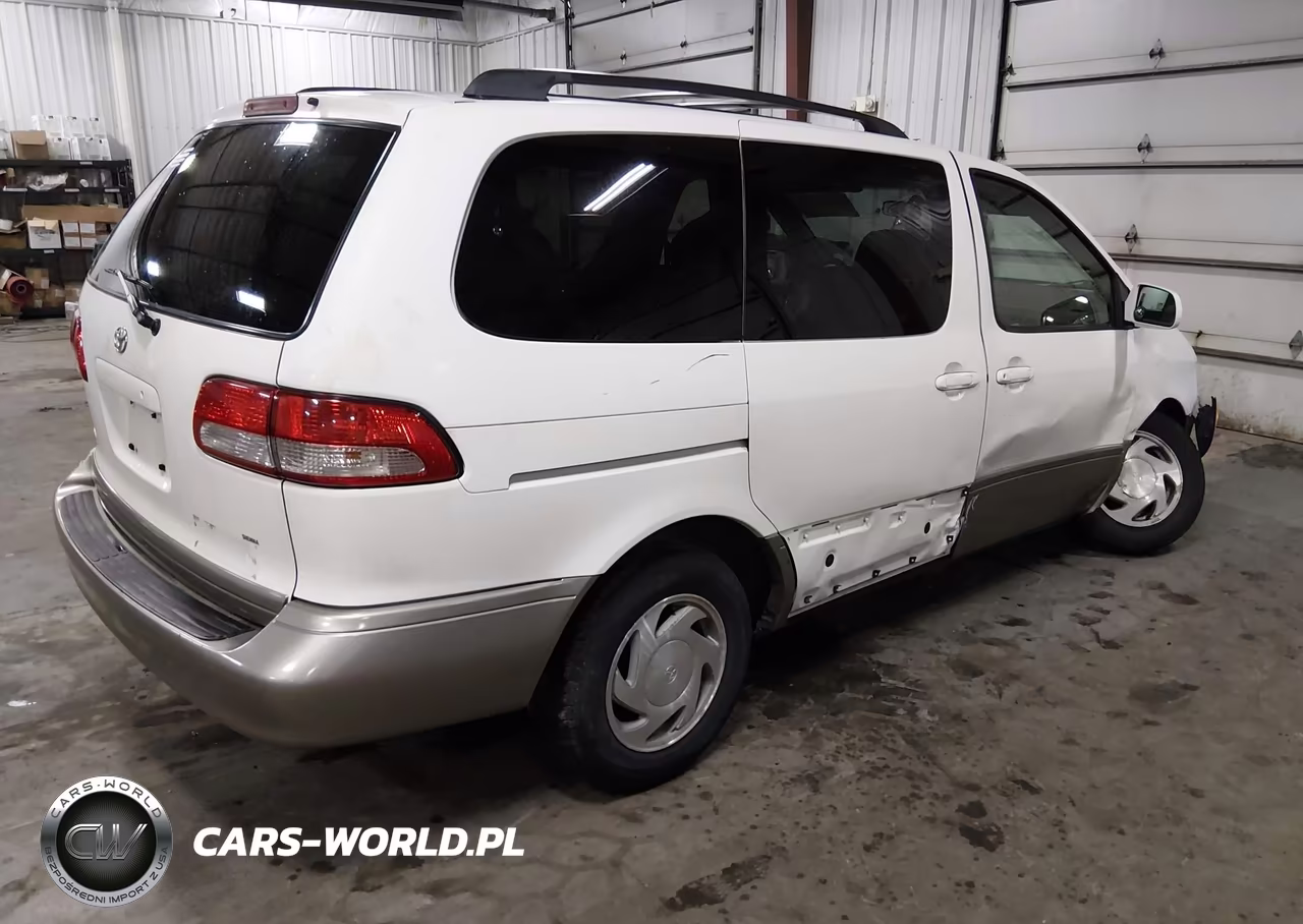 2002 Toyota Sienna Le VIN:4T3ZF13C82U425773 - 4