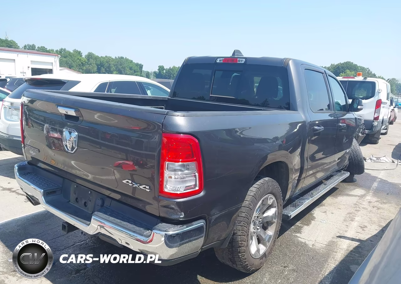2019 Ram 1500 Big Horn-Lone Star 4X4 5'7 Box VIN:1C6SRFFT5KN782375 - 4