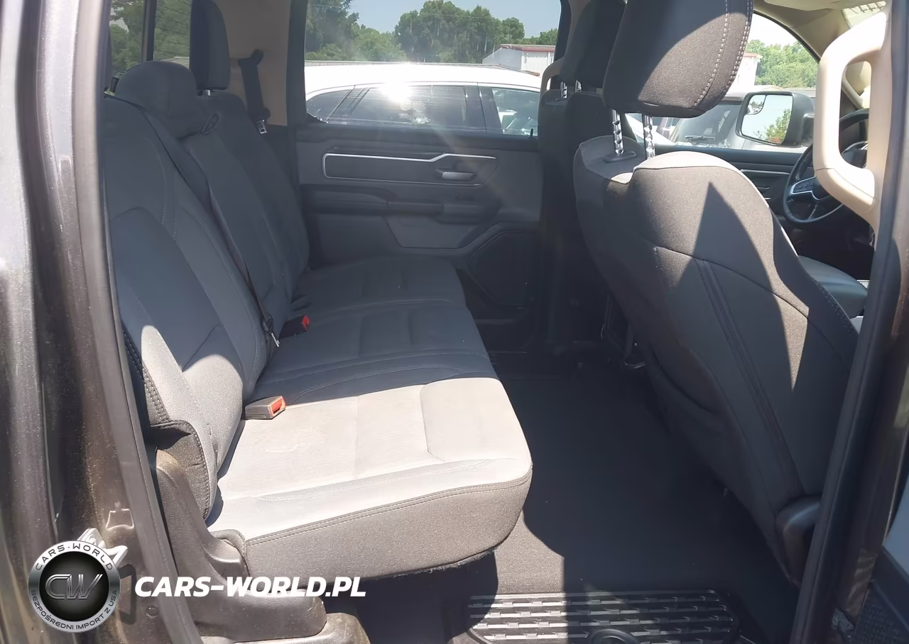 2019 Ram 1500 Big Horn-Lone Star 4X4 5'7 Box VIN:1C6SRFFT5KN782375 - 8
