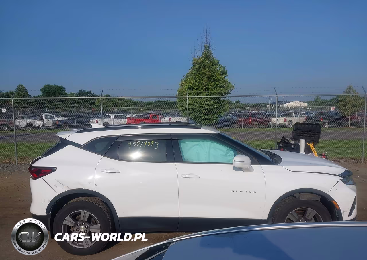 2019 Chevrolet Blazer VIN:3GNKBDRSXKS650634 - 13