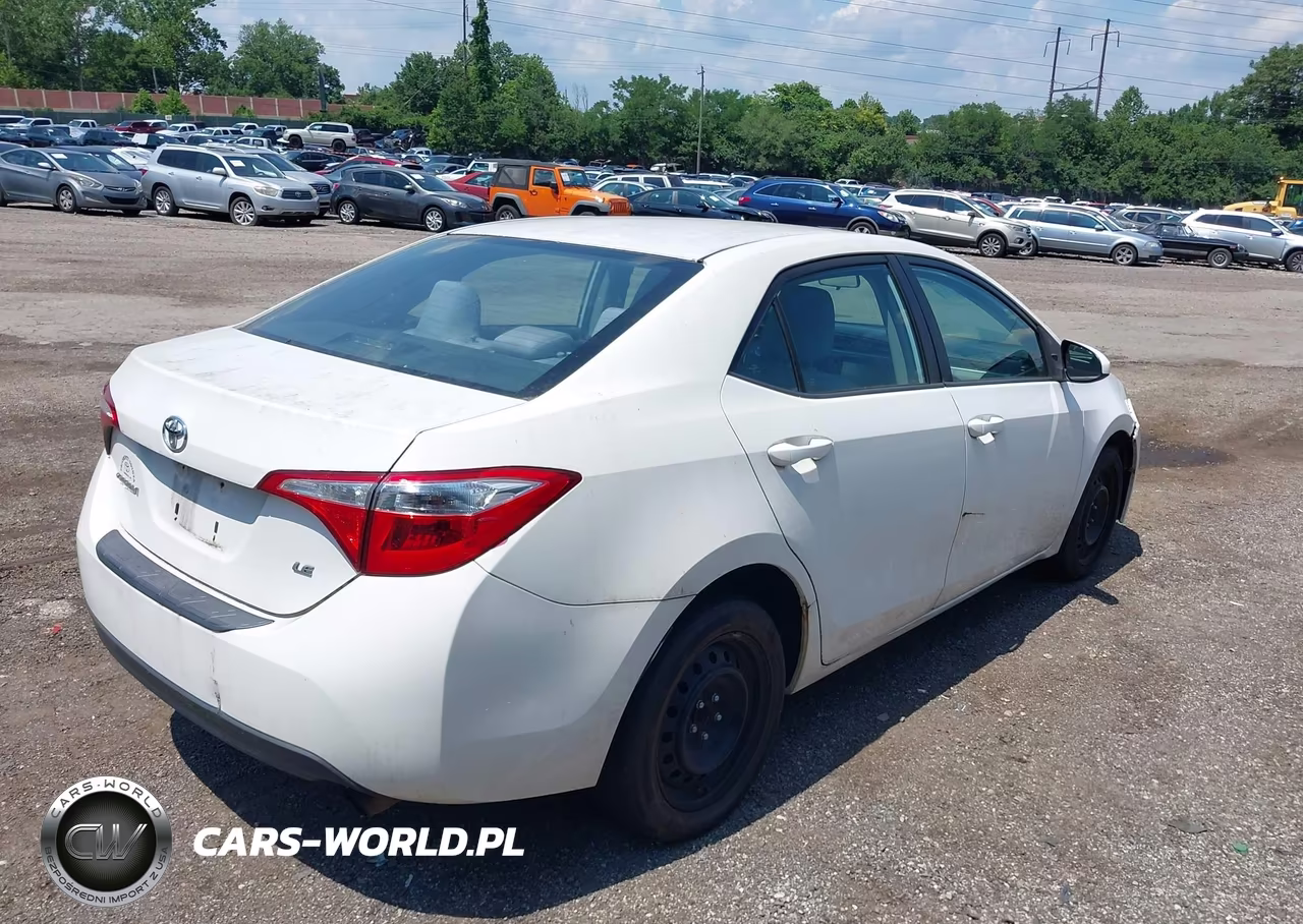 2014 Toyota Corolla Le VIN:2T1BURHE9EC124833 - 4