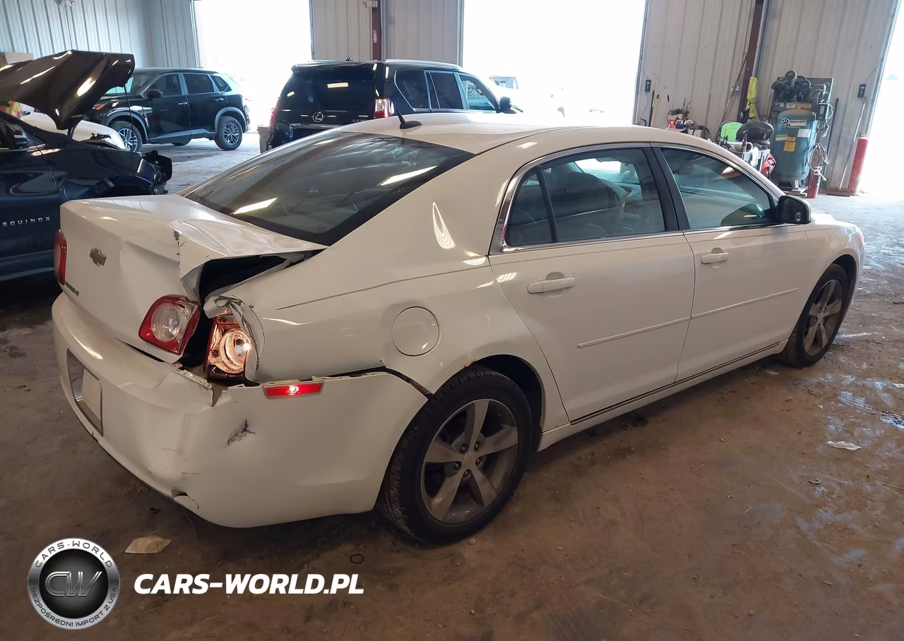 2011 Chevrolet Malibu 1Lt VIN:1G1ZC5E10BF257584 - 4