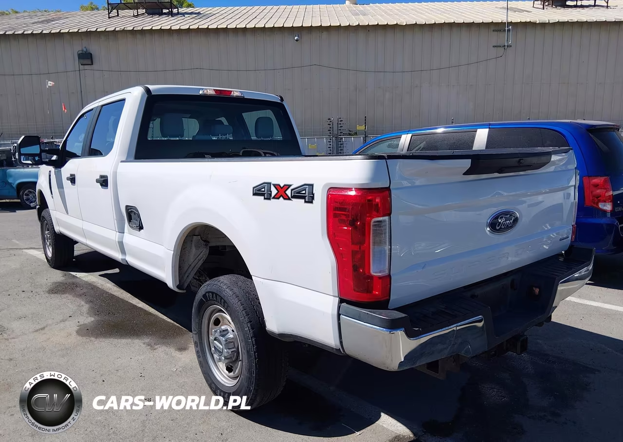 2019 Ford F-250 VIN:1FT7W2B67KEF30157 - 3