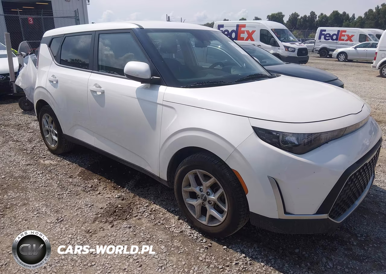 2023 Kia Soul Lx