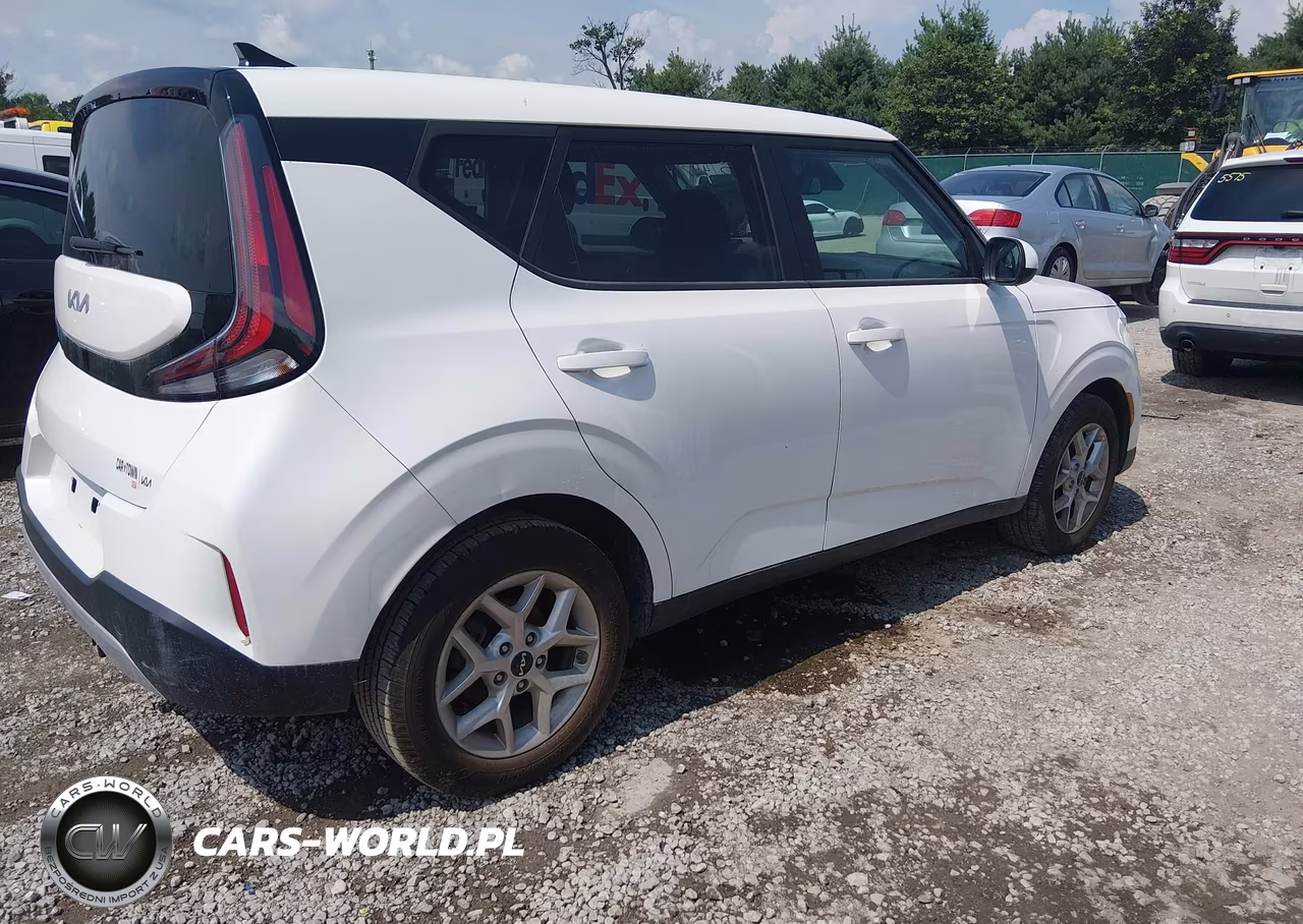 2023 Kia Soul Lx VIN:KNDJ23AU2P7876183 - 4