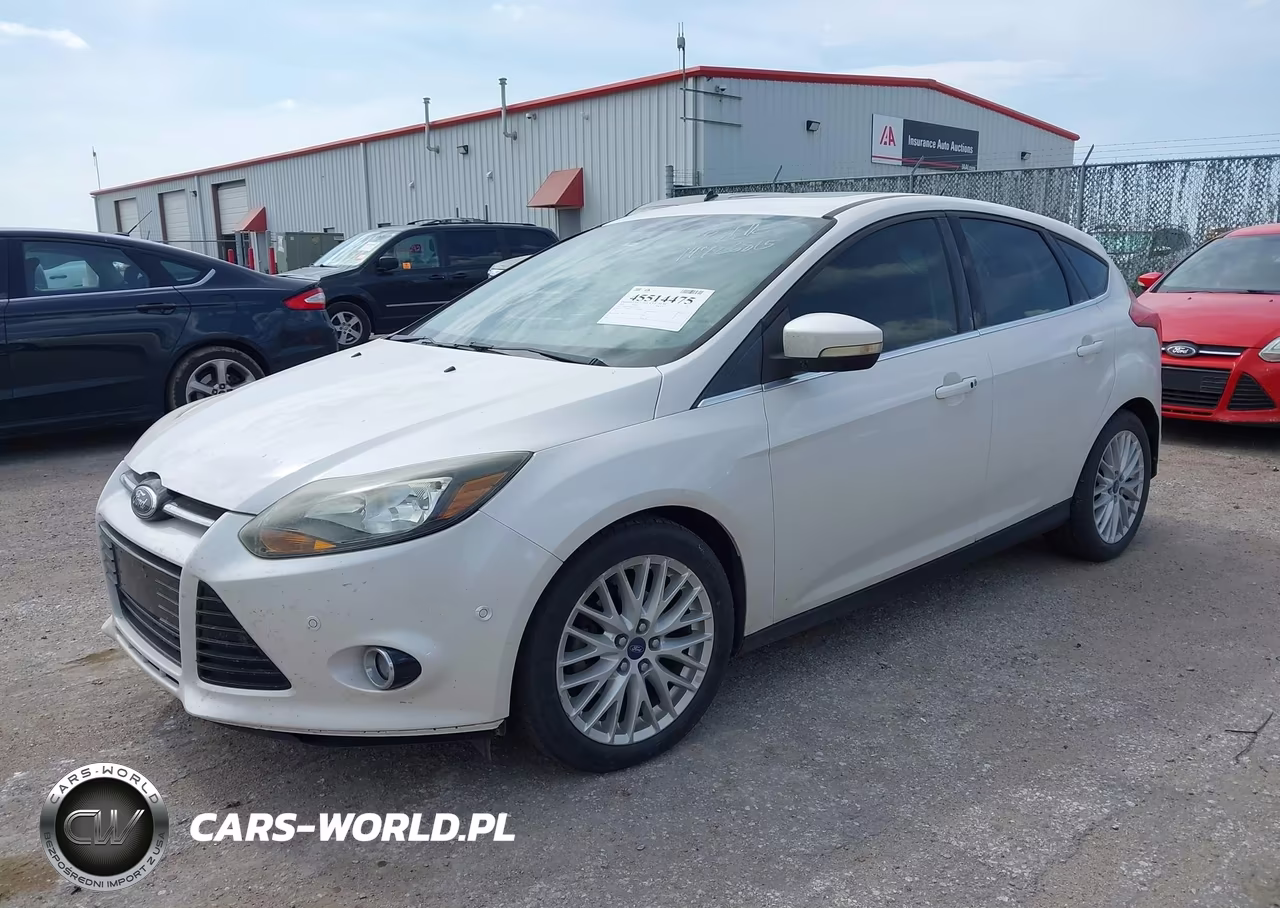 2013 Ford Focus Titanium VIN:1FADP3N21DL115676 - 2