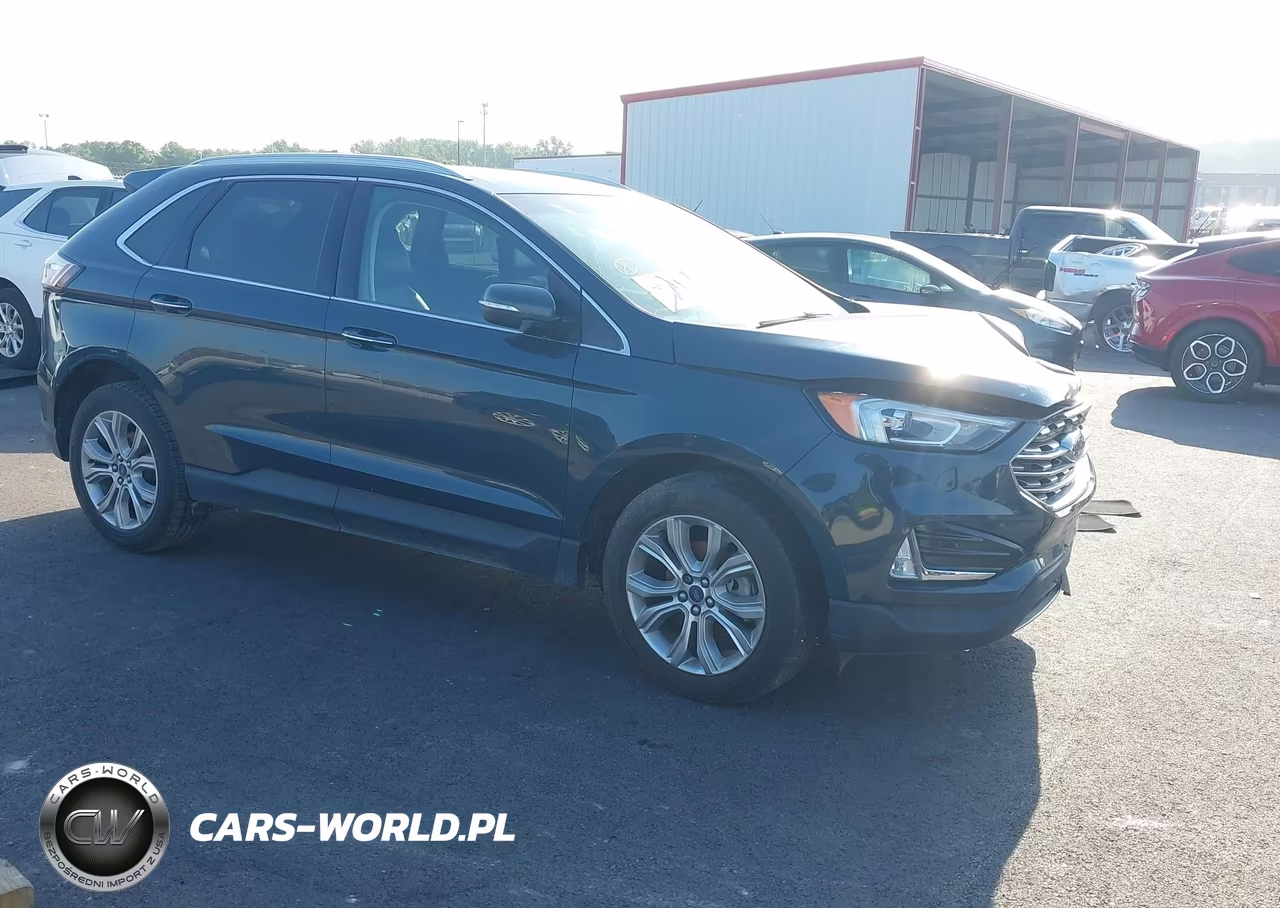 2019 Ford Edge Titanium