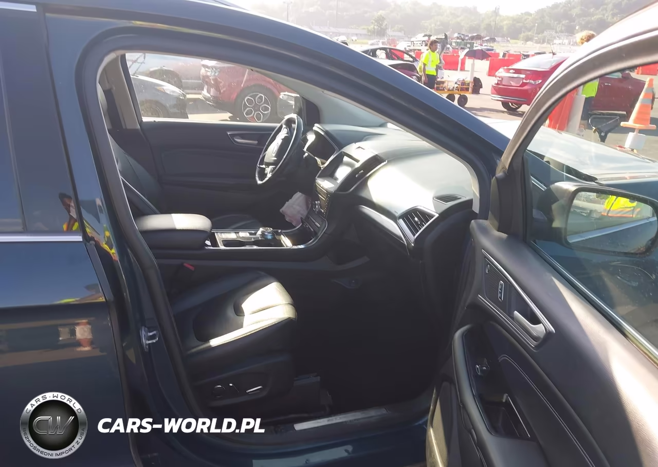 2019 Ford Edge Titanium VIN:2FMPK3K98KBB38999 - 5