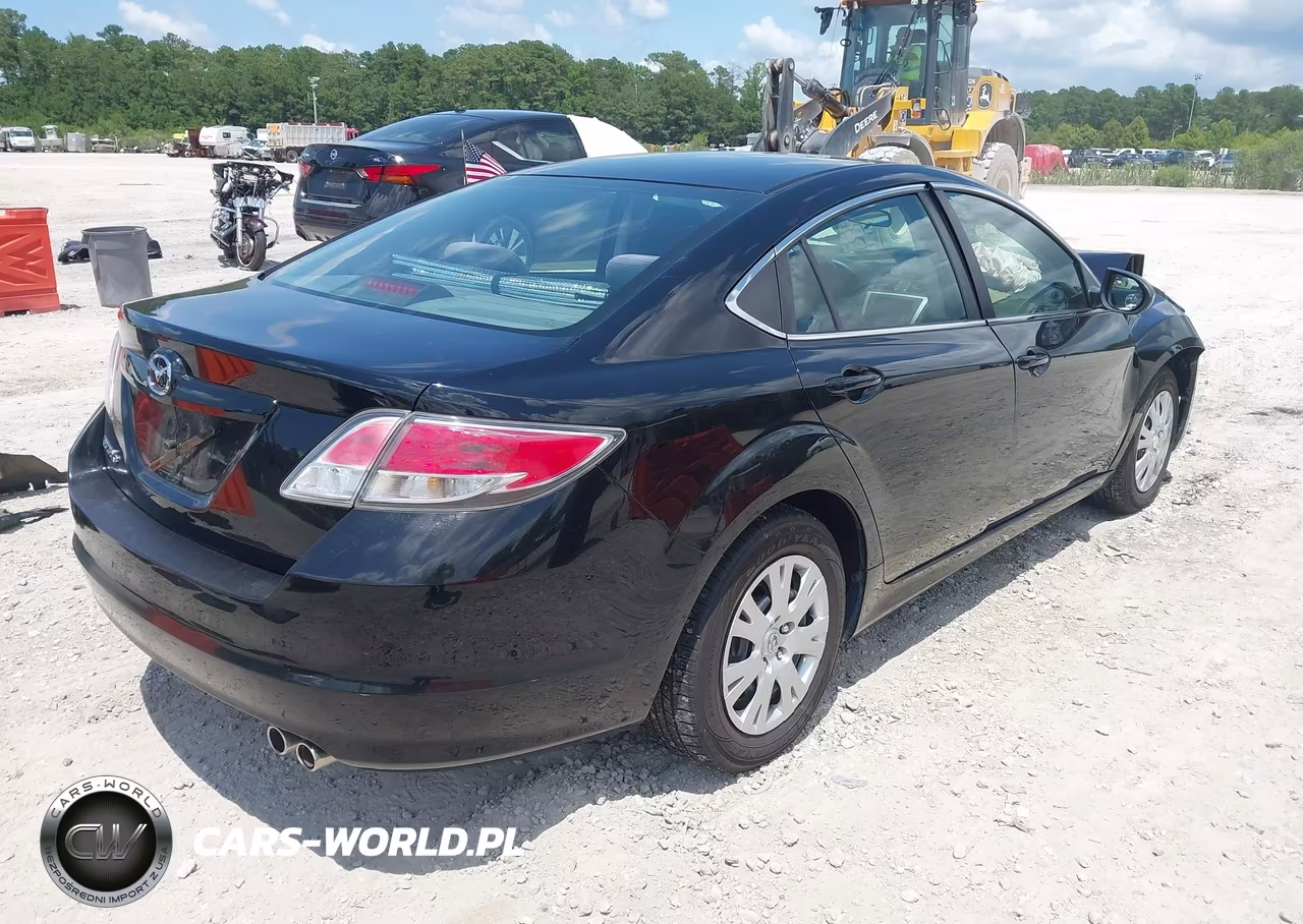 2010 Mazda Mazda6 I Sport VIN:1YVHZ8BH3A5M11191 - 4