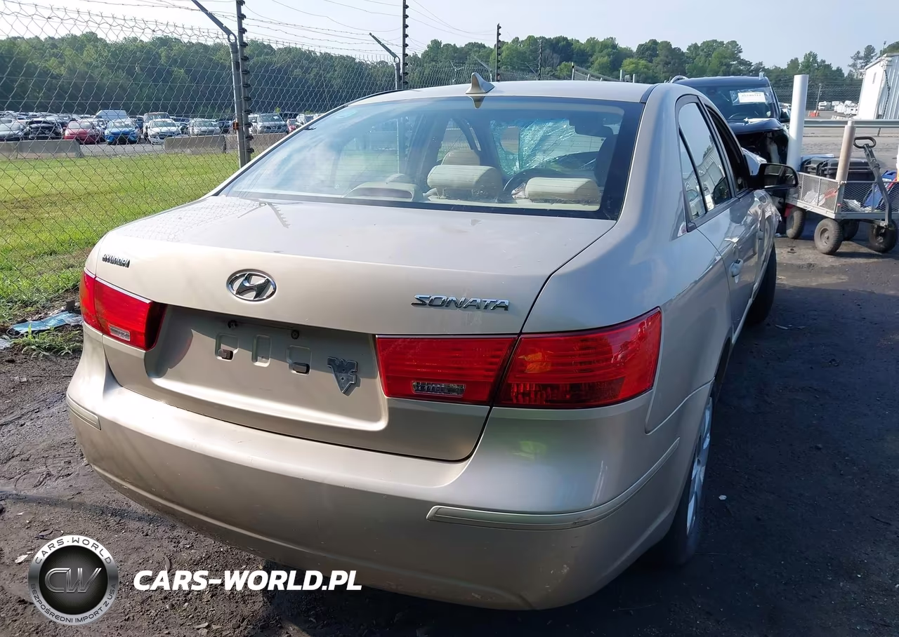 2009 Hyundai Sonata Gls VIN:5NPET46C99H440482 - 16