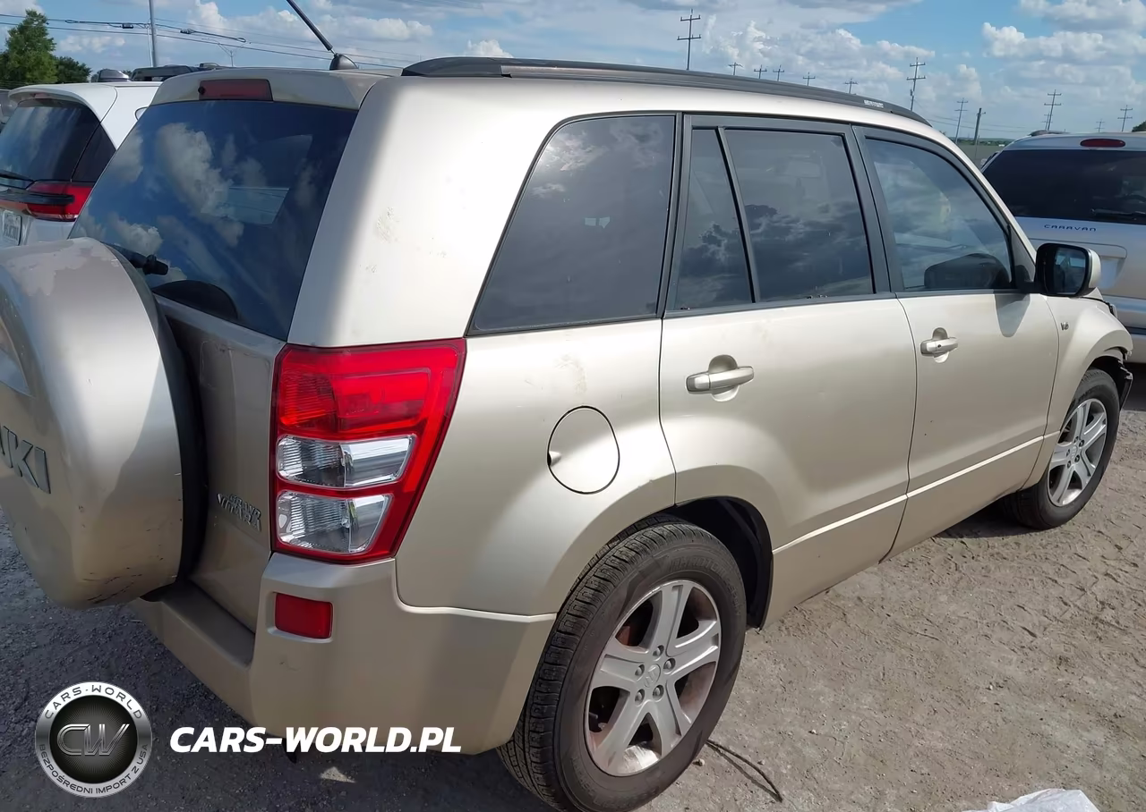 2006 Suzuki Grand Vitara Luxury VIN:JS3TE947264104499 - 4