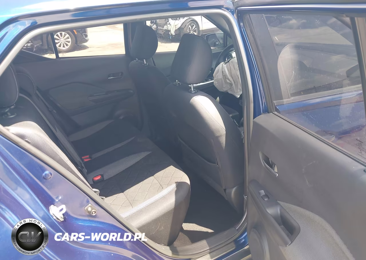 2019 Nissan Kicks Sv VIN:3N1CP5CU4KL537001 - 8