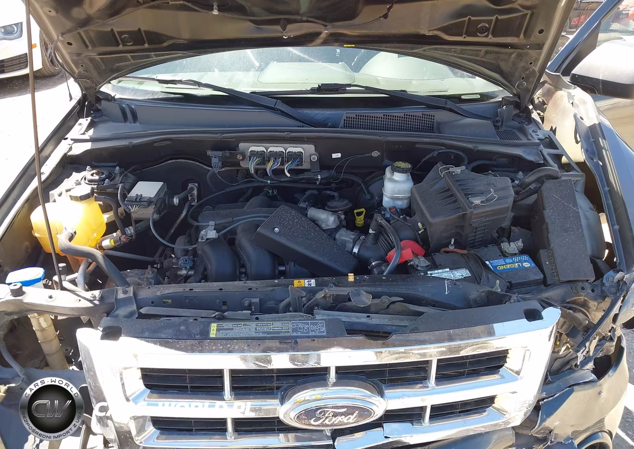 2008 Ford Escape Xlt VIN:1FMCU93188KE74039 - 10