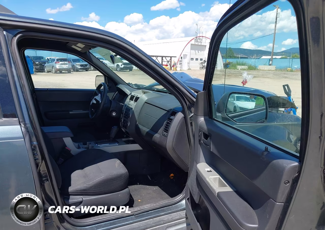 2008 Ford Escape Xlt VIN:1FMCU93188KE74039 - 5
