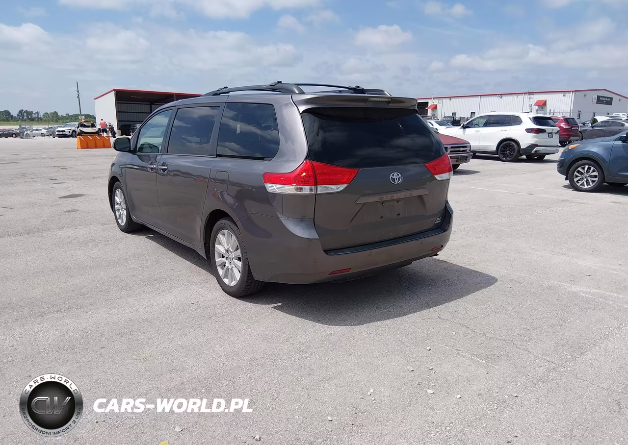 2013 Toyota Sienna Xle 7 Passenger VIN:5TDDK3DC7DS063195 - 3