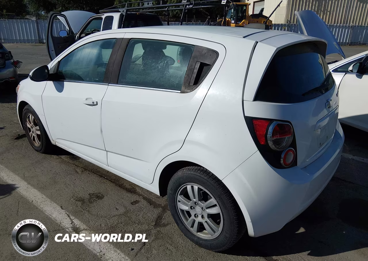 2016 Chevrolet Sonic Lt Auto VIN:1G1JC6SH8G4140973 - 3