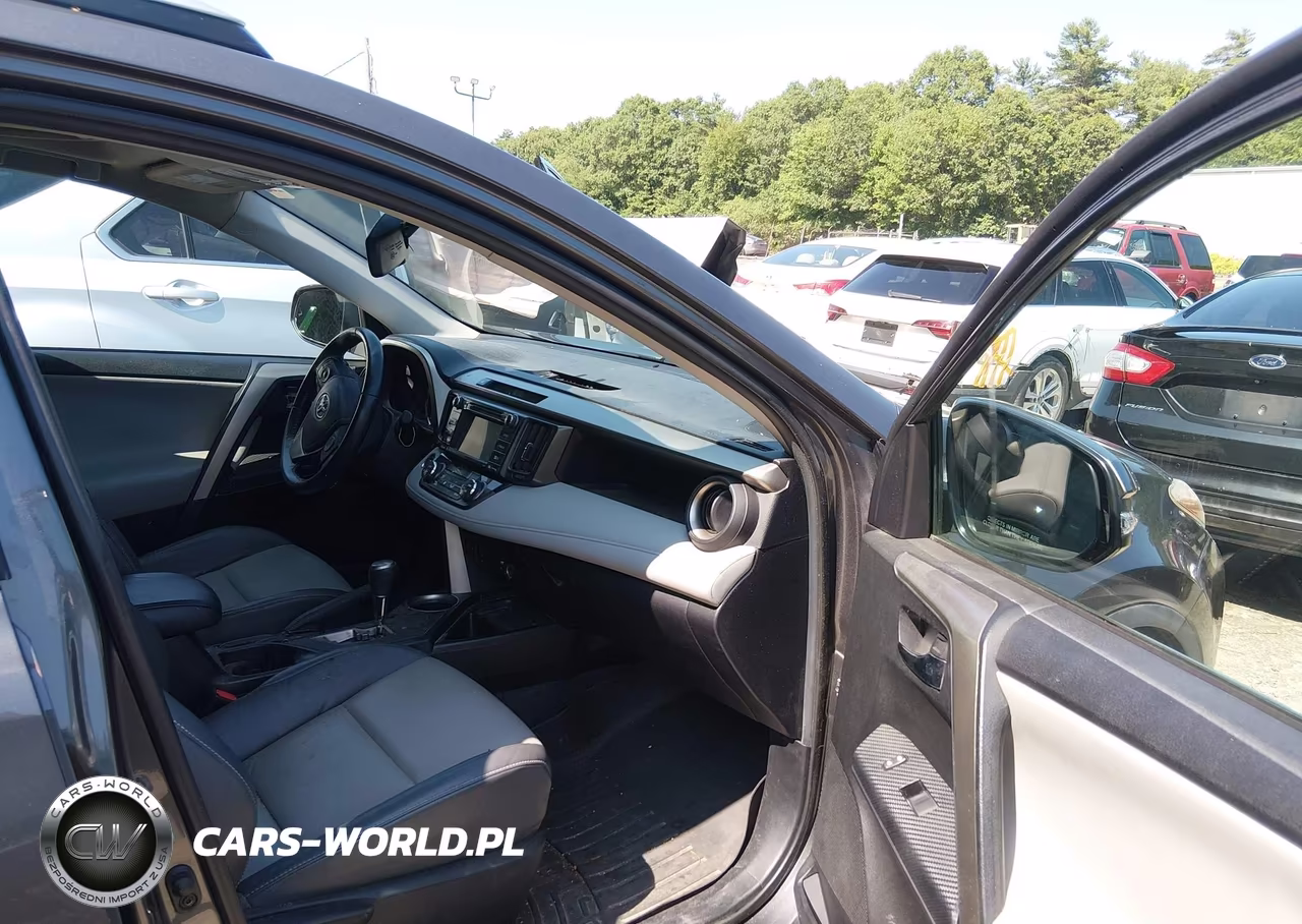 2015 Toyota Rav4 Limited VIN:2T3DFREV1FW303849 - 5