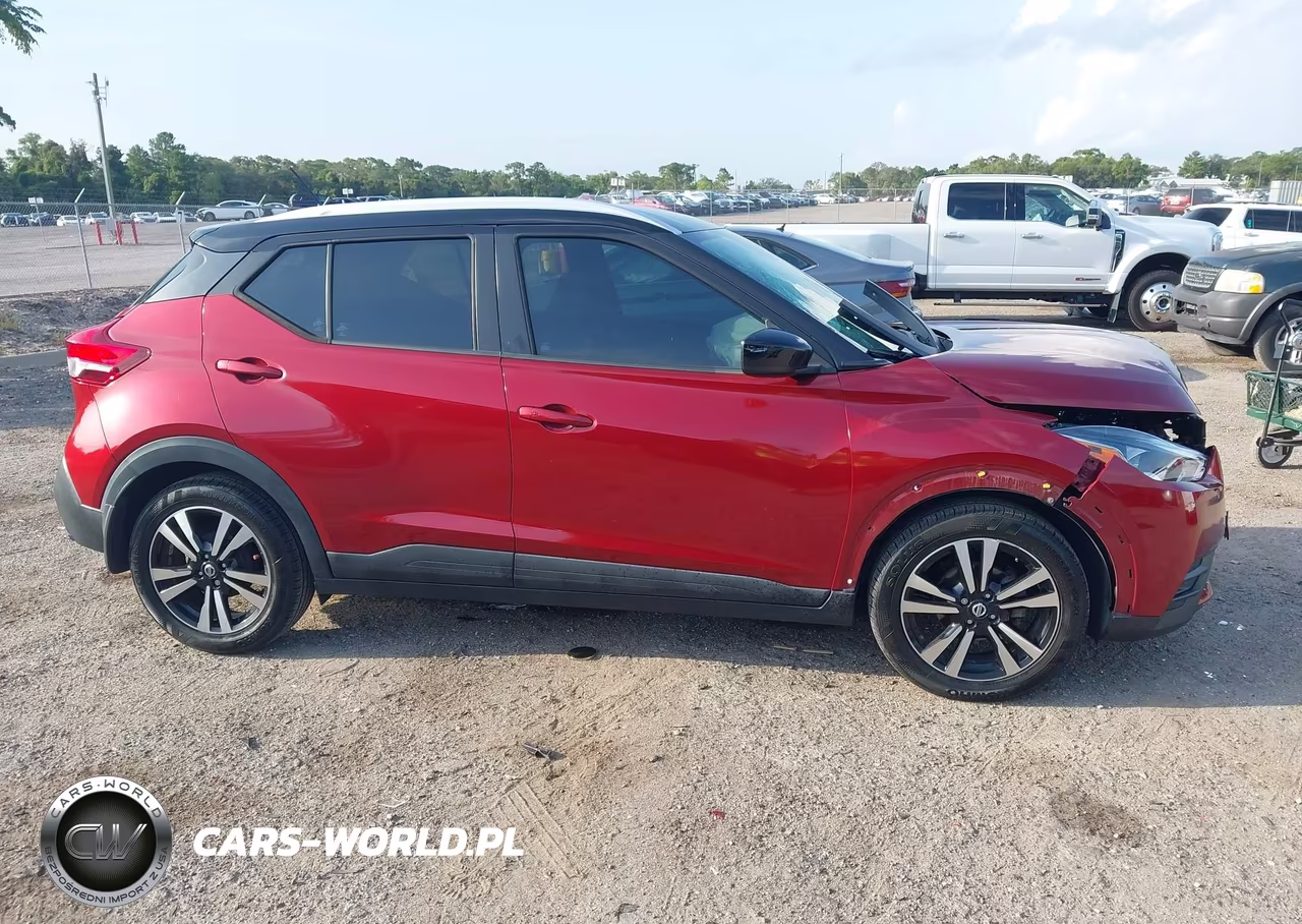 2020 Nissan Kicks Sv Xtronic Cvt VIN:3N1CP5CV5LL513784 - 13