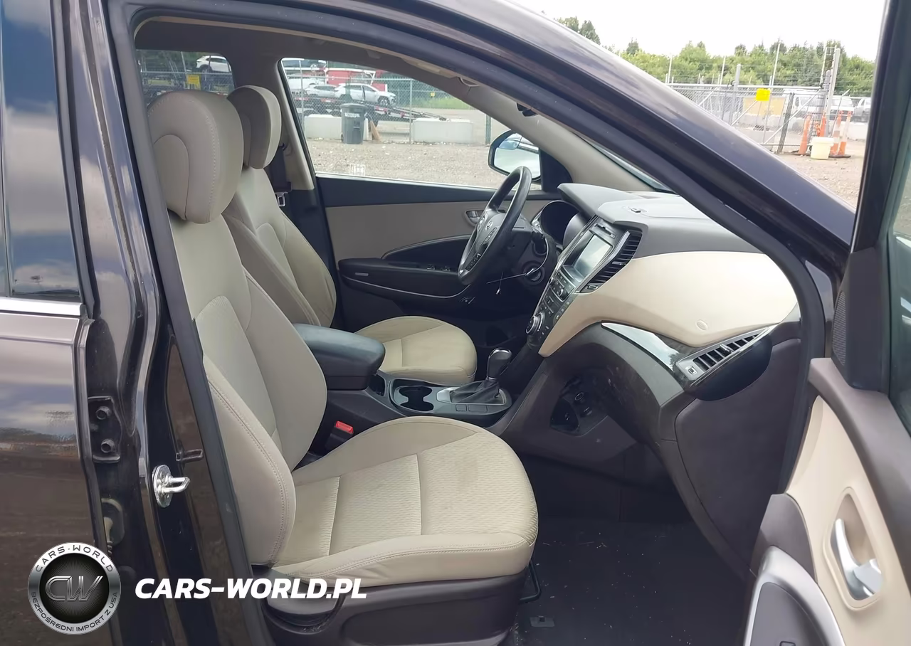2017 Hyundai Santa Fe Se VIN:KM8SMDHF8HU199151 - 5