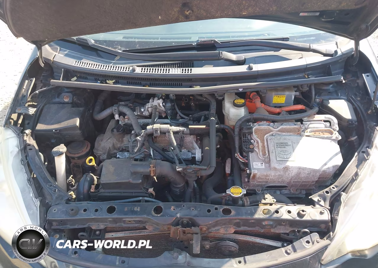 2012 Toyota Prius C Two VIN:JTDKDTB31C1514069 - 10