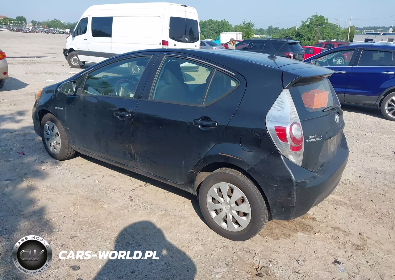 2012 Toyota Prius C Two VIN:JTDKDTB31C1514069 - 3