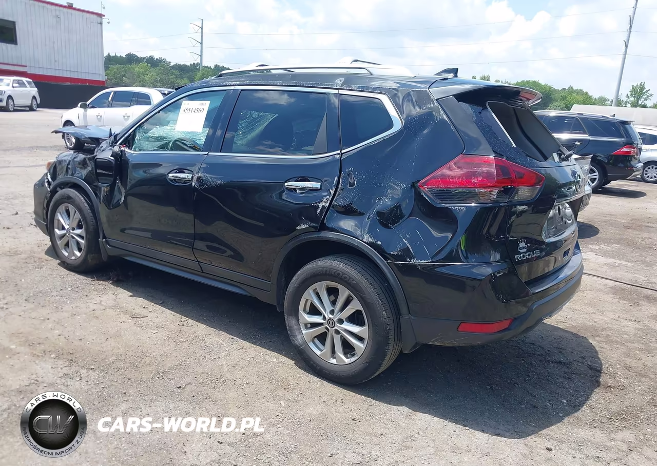 2018 Nissan Rogue S VIN:5N1AT2MV3JC814605 - 3