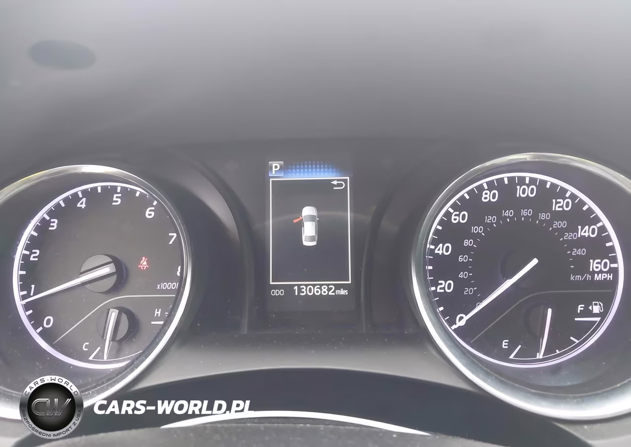 2020 Toyota Camry Le VIN:4T1C11AK5LU953120 - 7