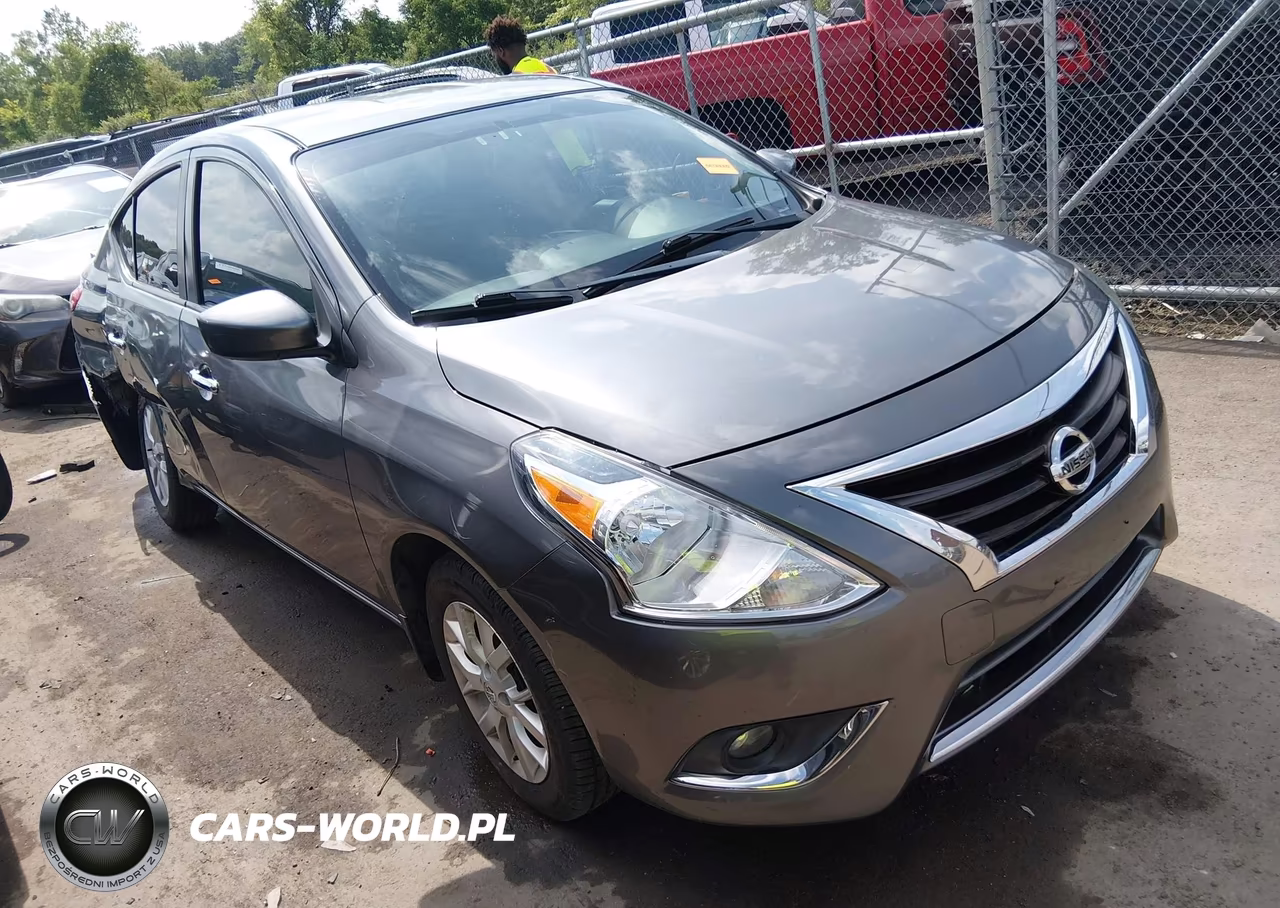 2017 Nissan Versa 1.6 Sv – zdjęcie 1 z 16