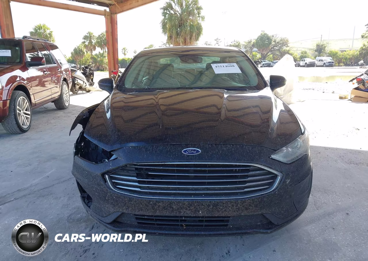 2019 Ford Fusion S VIN:3FA6P0G70KR280956 - 12